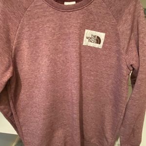 Women’s North Face sweater